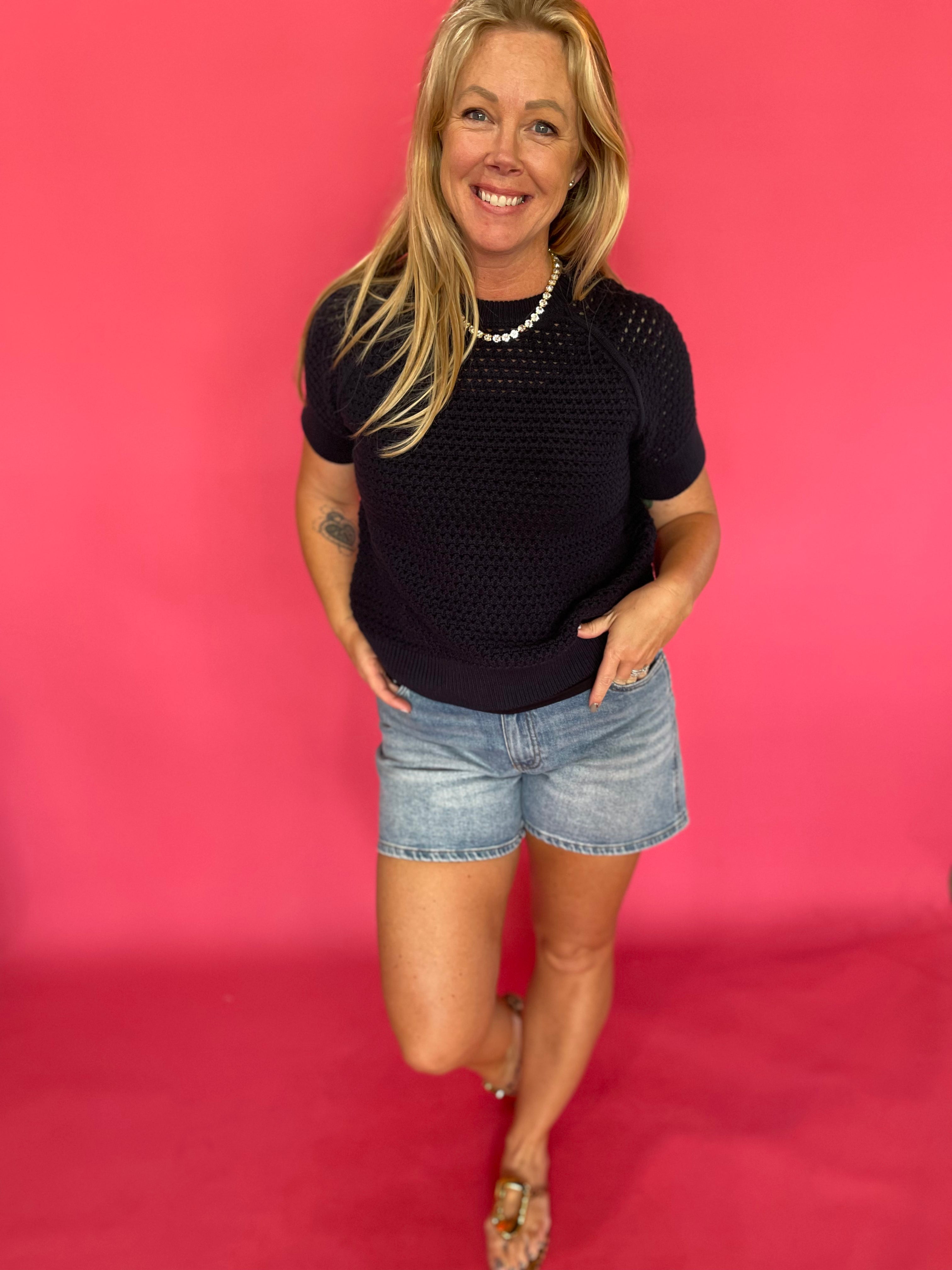 Navy textured cotton short-sleeve pullover knit top with a relaxed fit – Shabby 2 Chic Boutiques