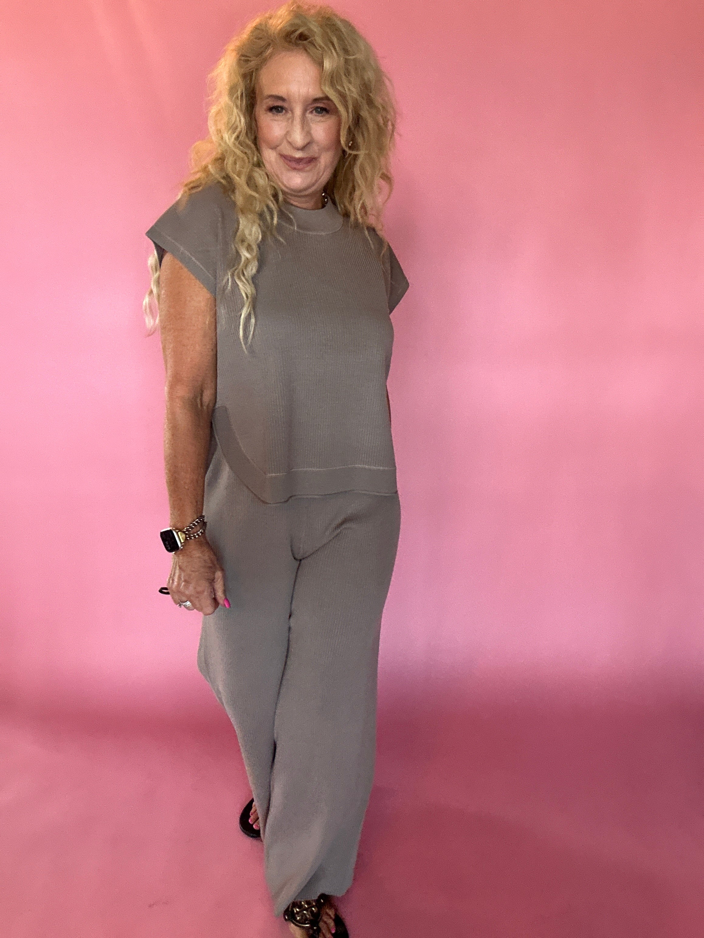 Polished Ease Knit Pants in Grey