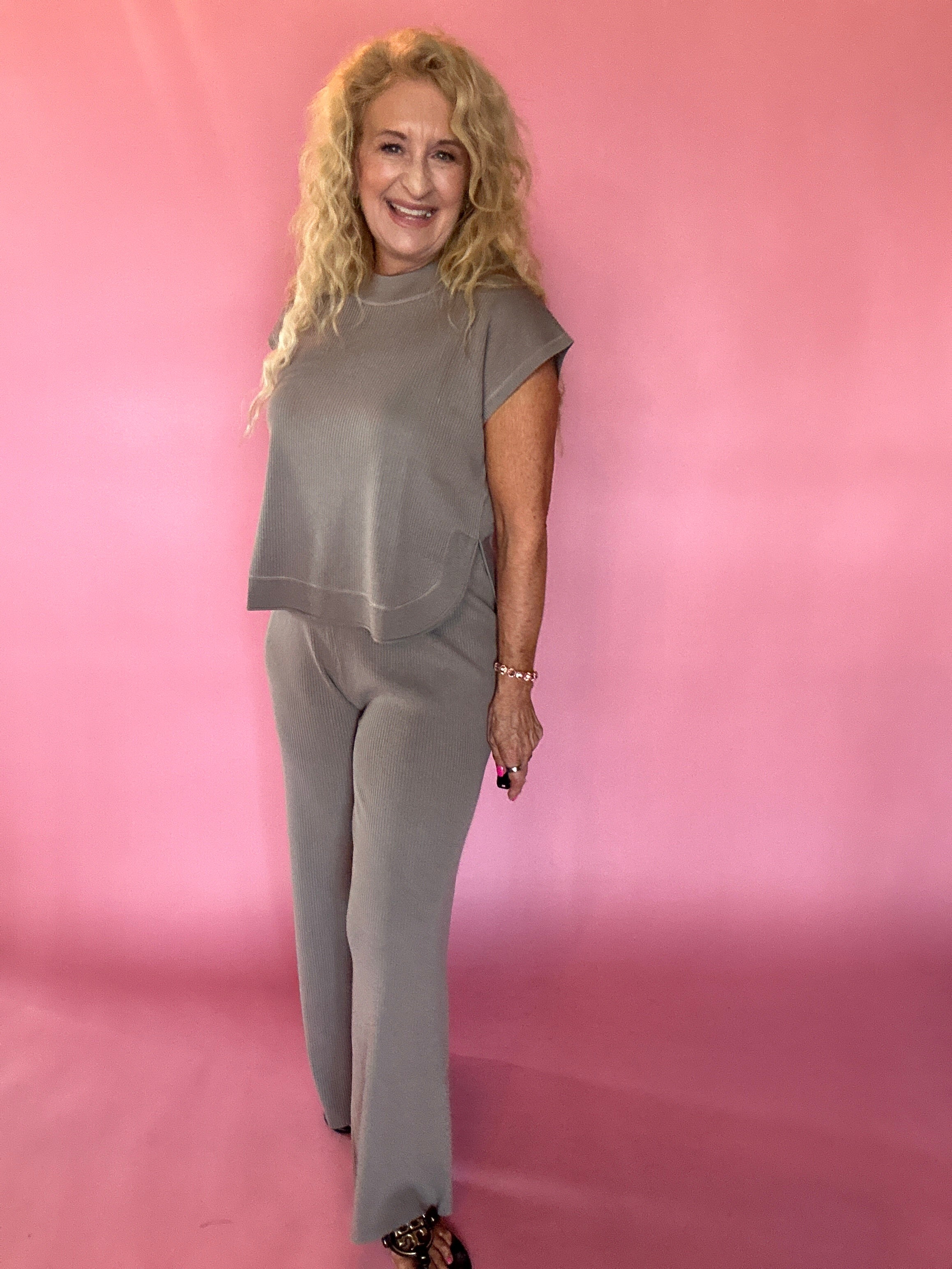Polished Ease Knit Pants in Grey