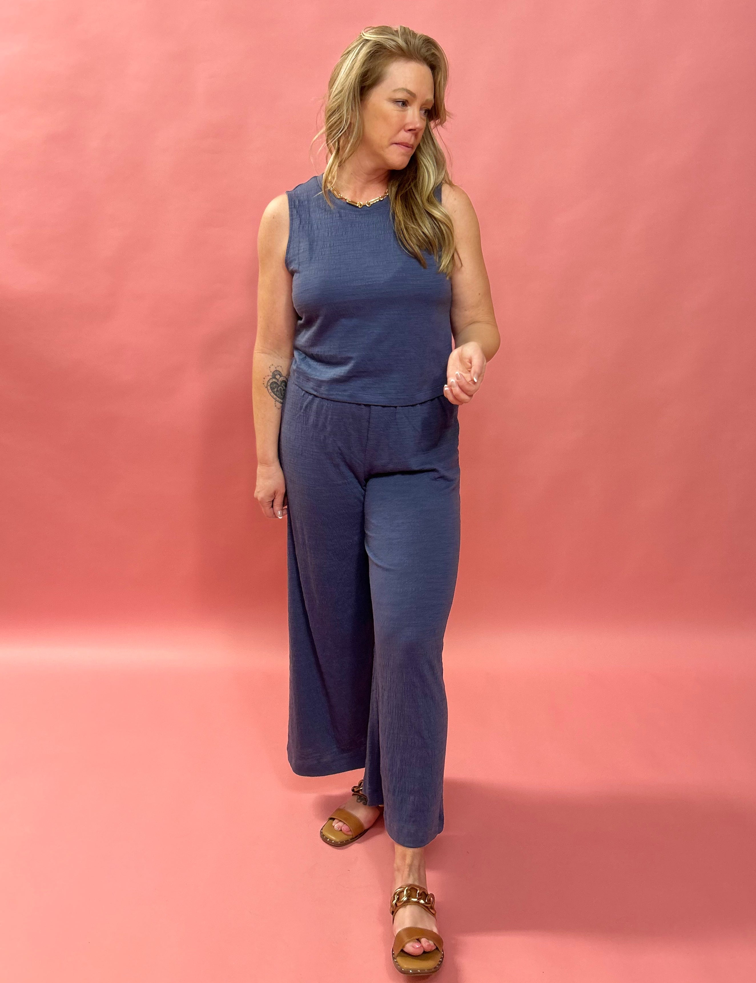 Scout Textured Slub Pant in Worn Blue