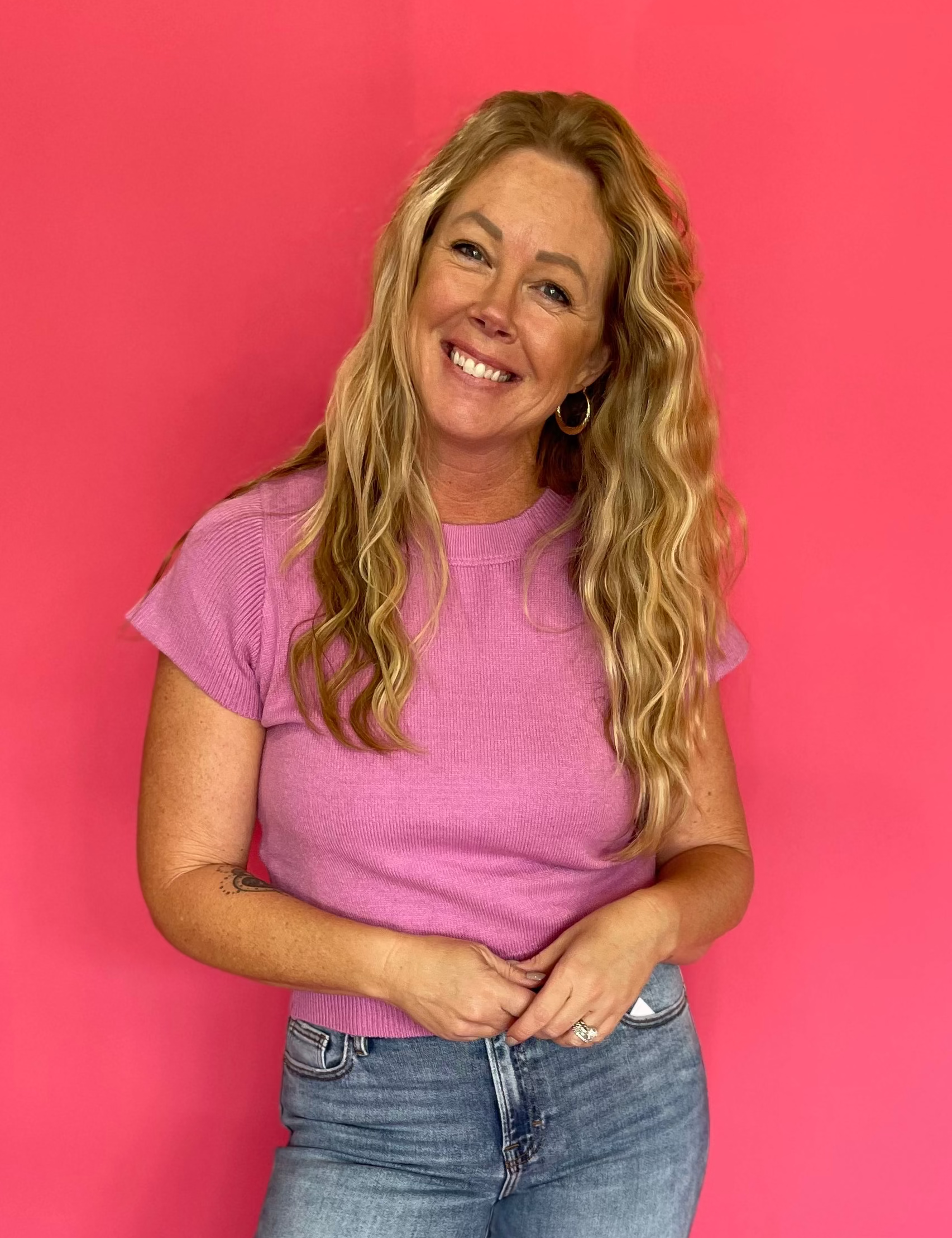 Solid Short Sleeve Knit Top in Mulberry Pink
