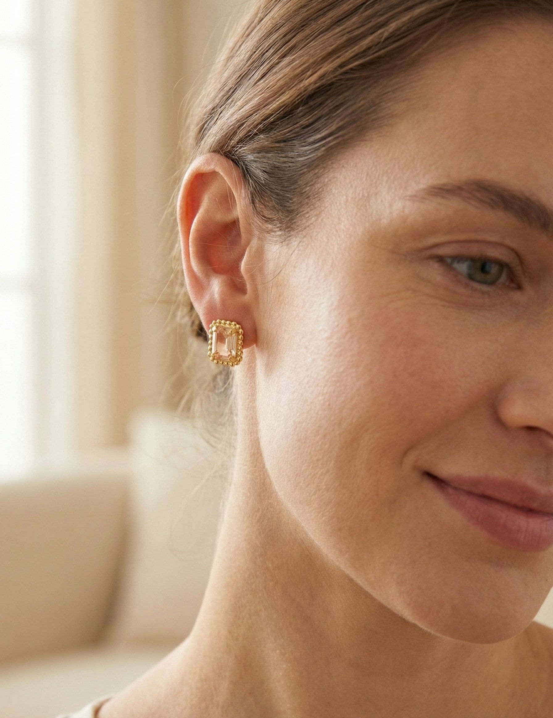 Sorrelli Octavia Scalloped Stud Earrings