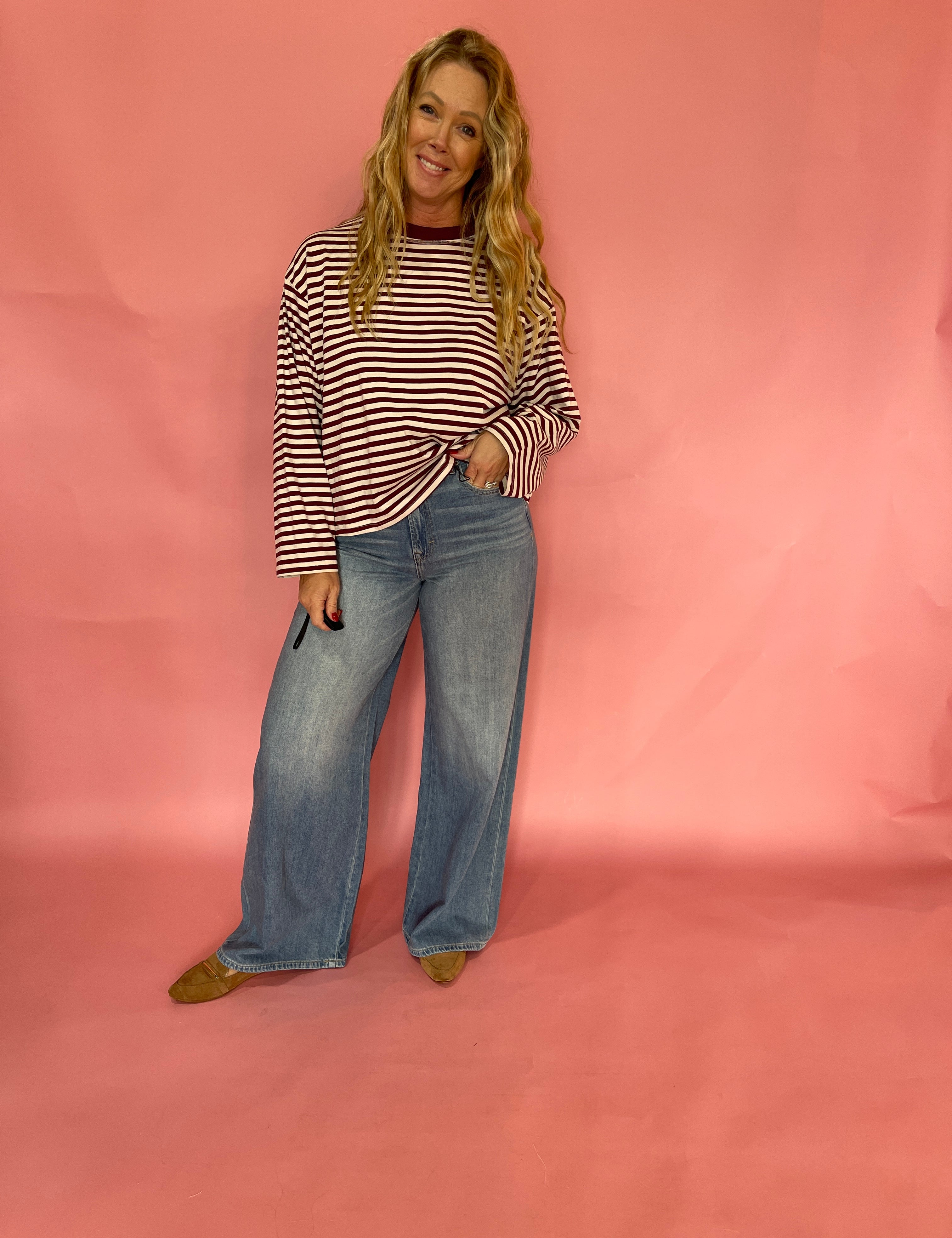 Striped Contrast Crew Neck Long Sleeve Knit Top in Burgundy