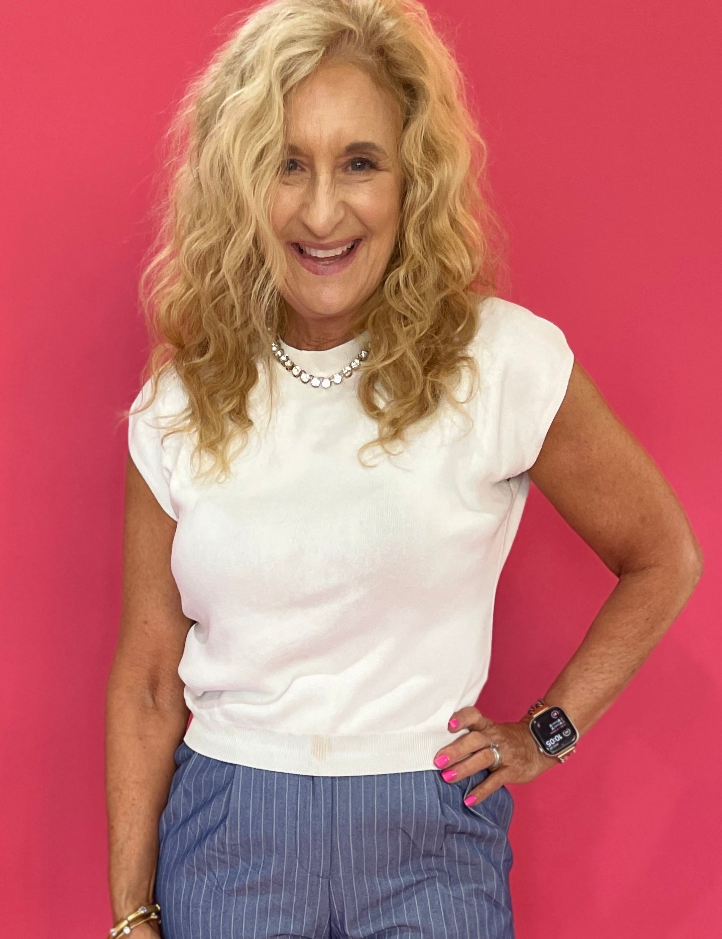 The “Always Looks Good” Knit Tee in White - Shabby 2 Chic Boutiques