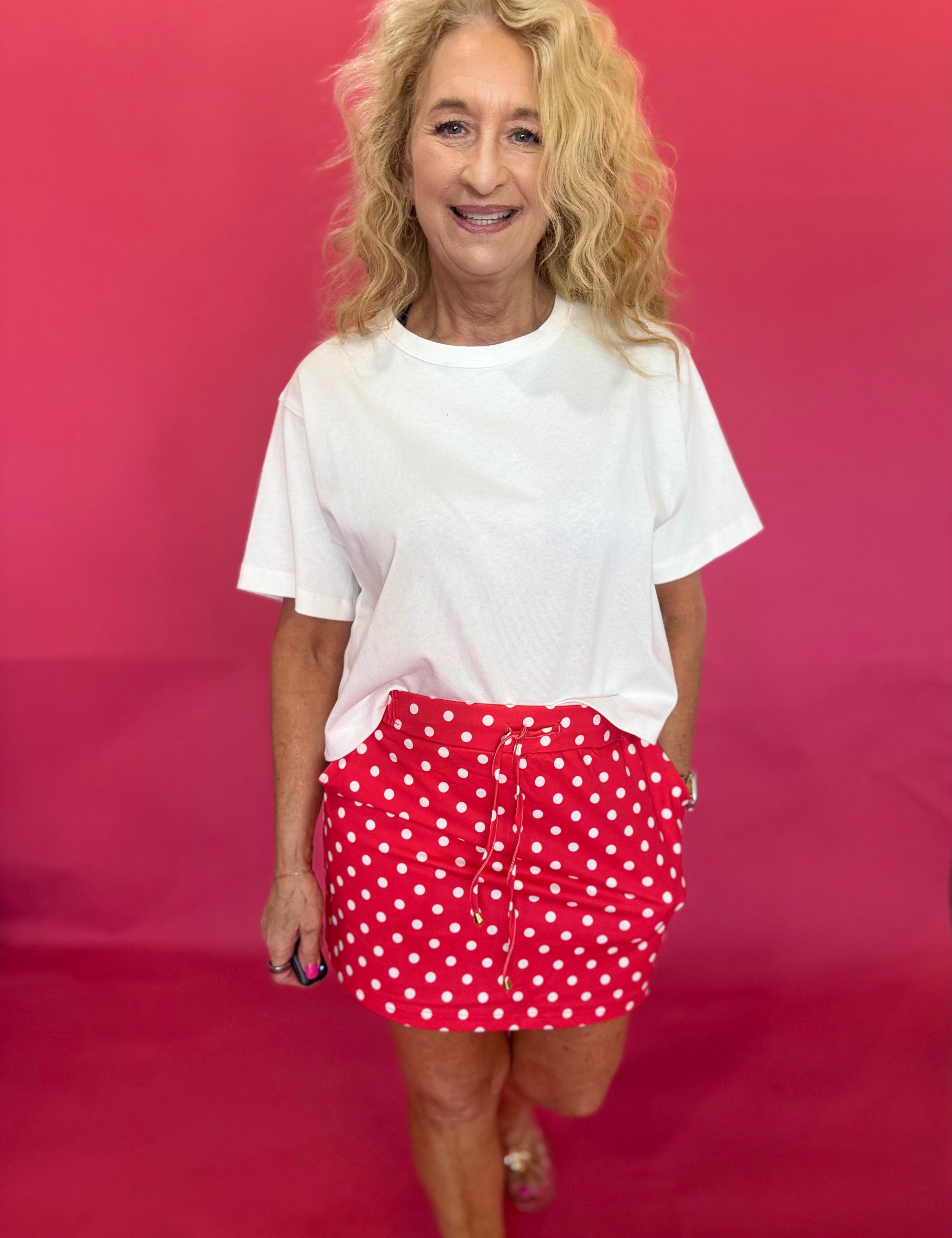 The “Bare Minimum, Still Cute” Linen Tee - Shabby 2 Chic Boutiques