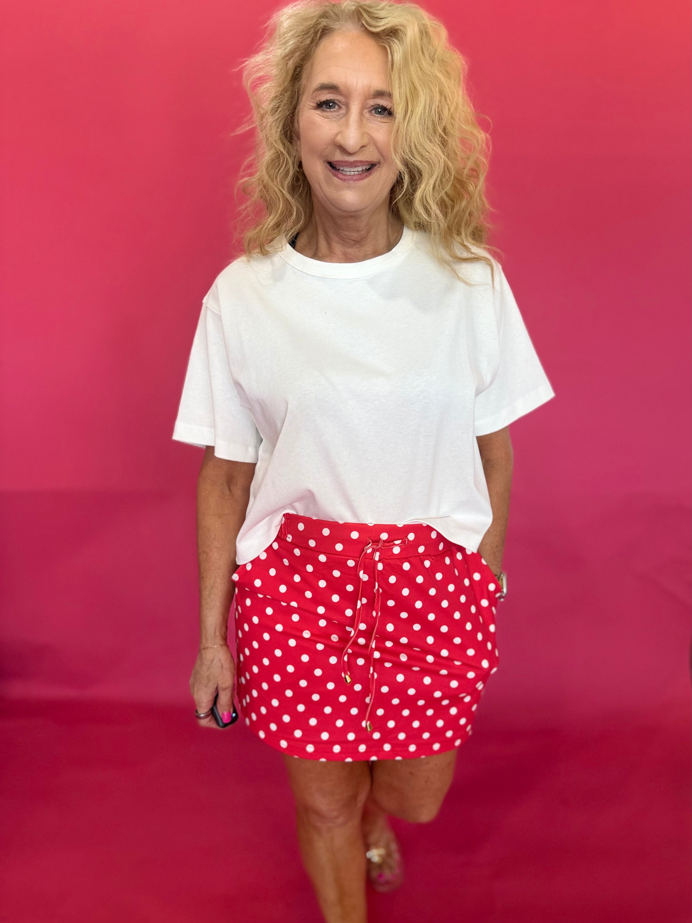 The “Bare Minimum, Still Cute” Linen Tee - Shabby 2 Chic Boutiques