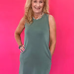 The “Low Effort, High Standard” Scuba Dress