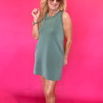 The “Low Effort, High Standard” Scuba Dress