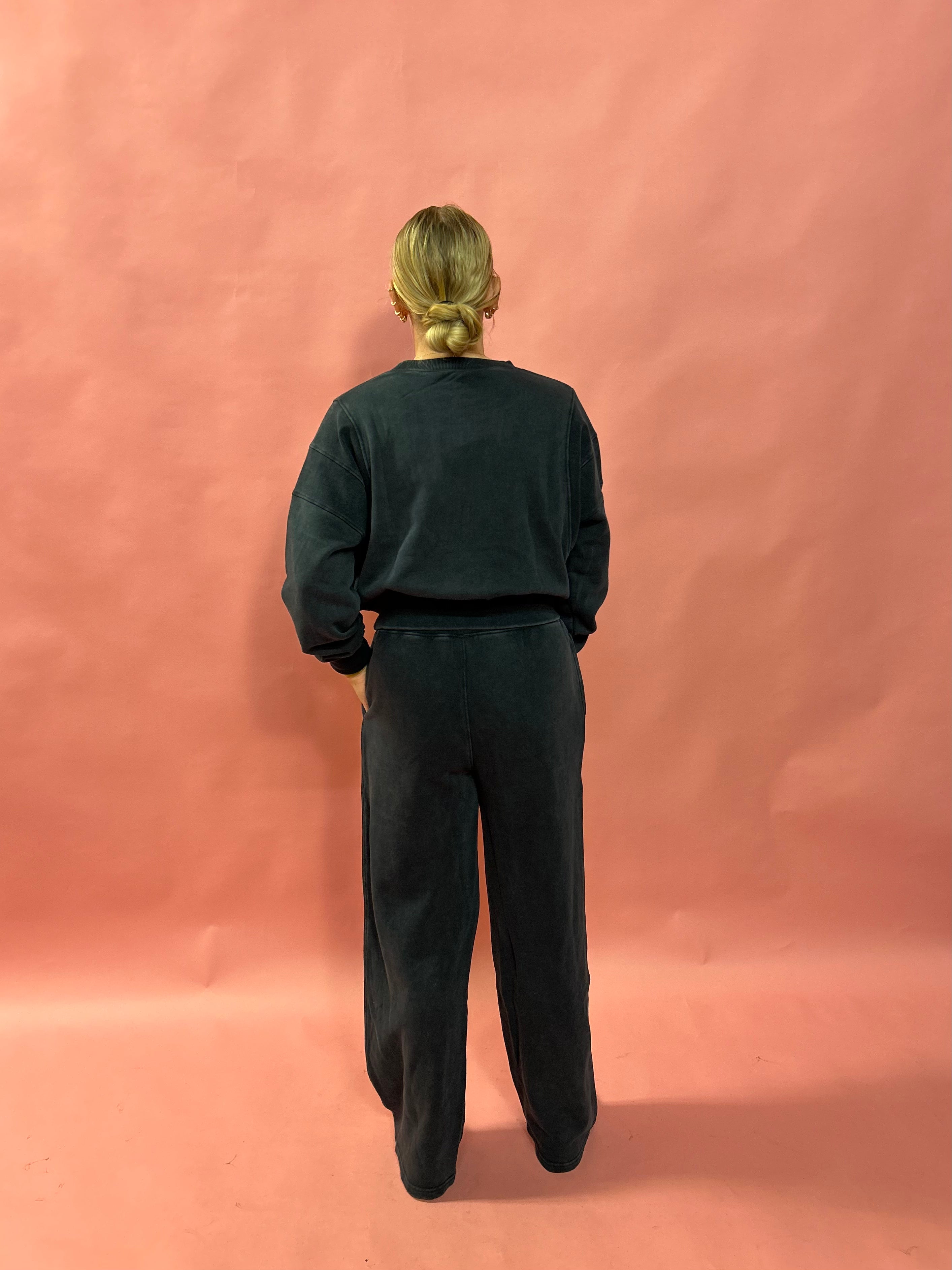 Weekend Vibes Mineral Wash Sweatpants