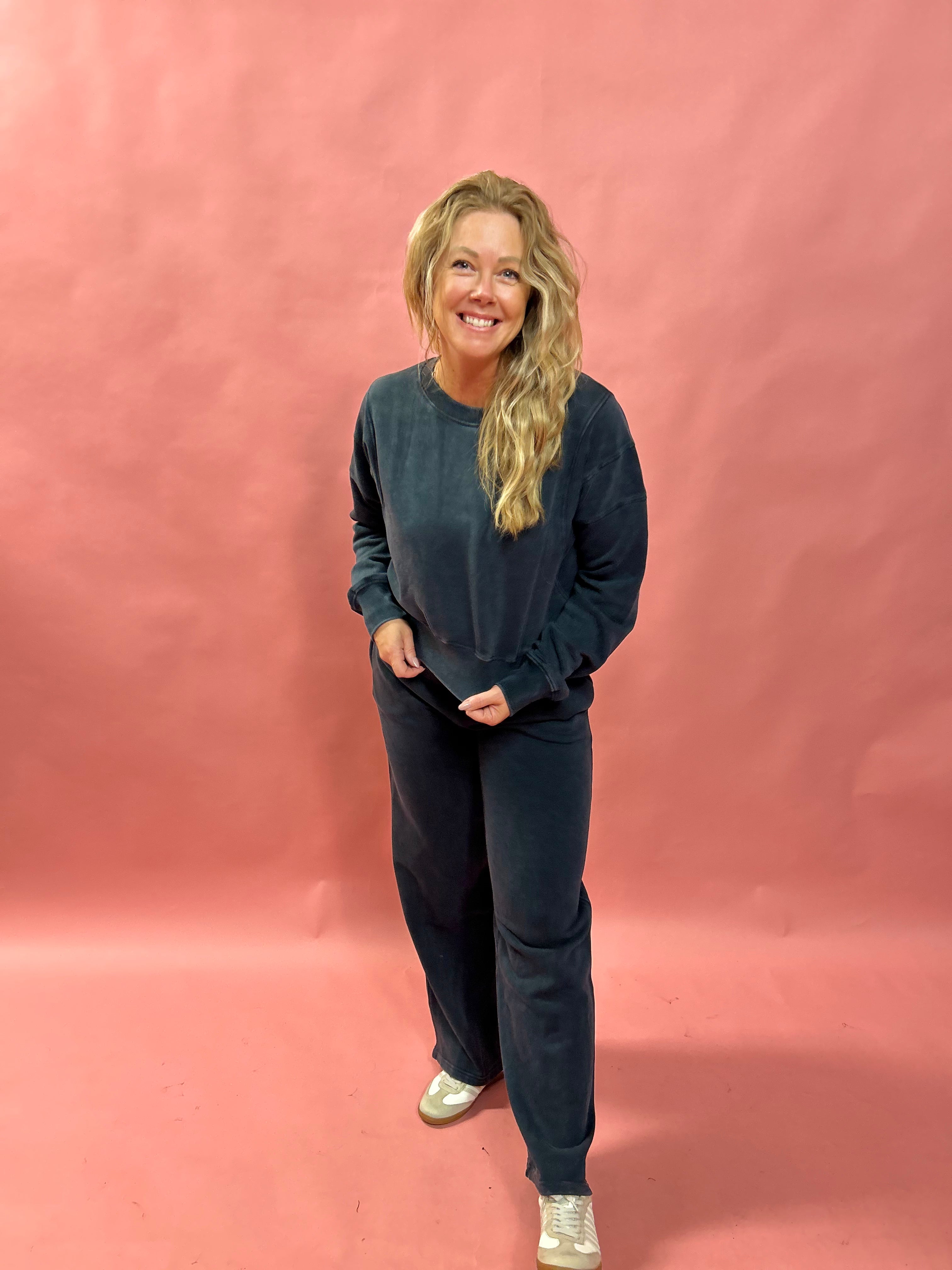 Weekend Vibes Mineral Wash Sweatpants