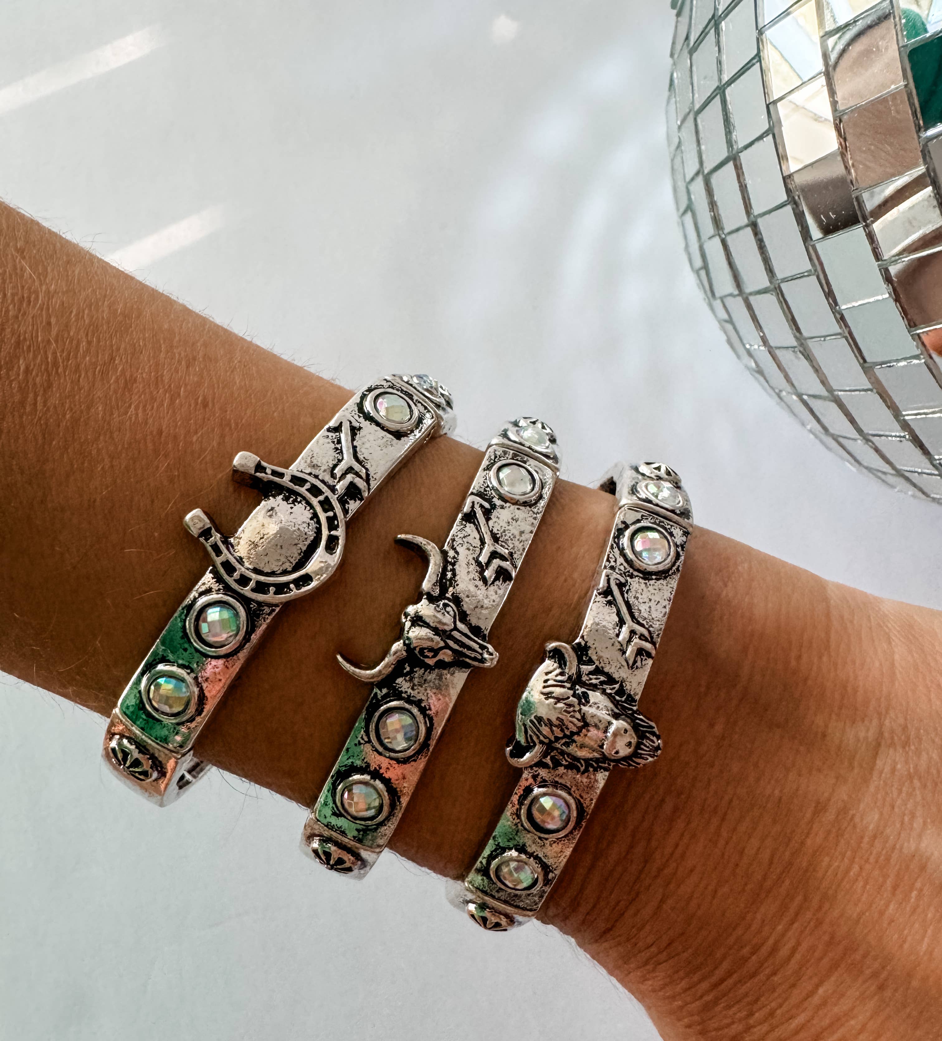 Western Boho Turquoise Stone Stackable Stretch Bracelet