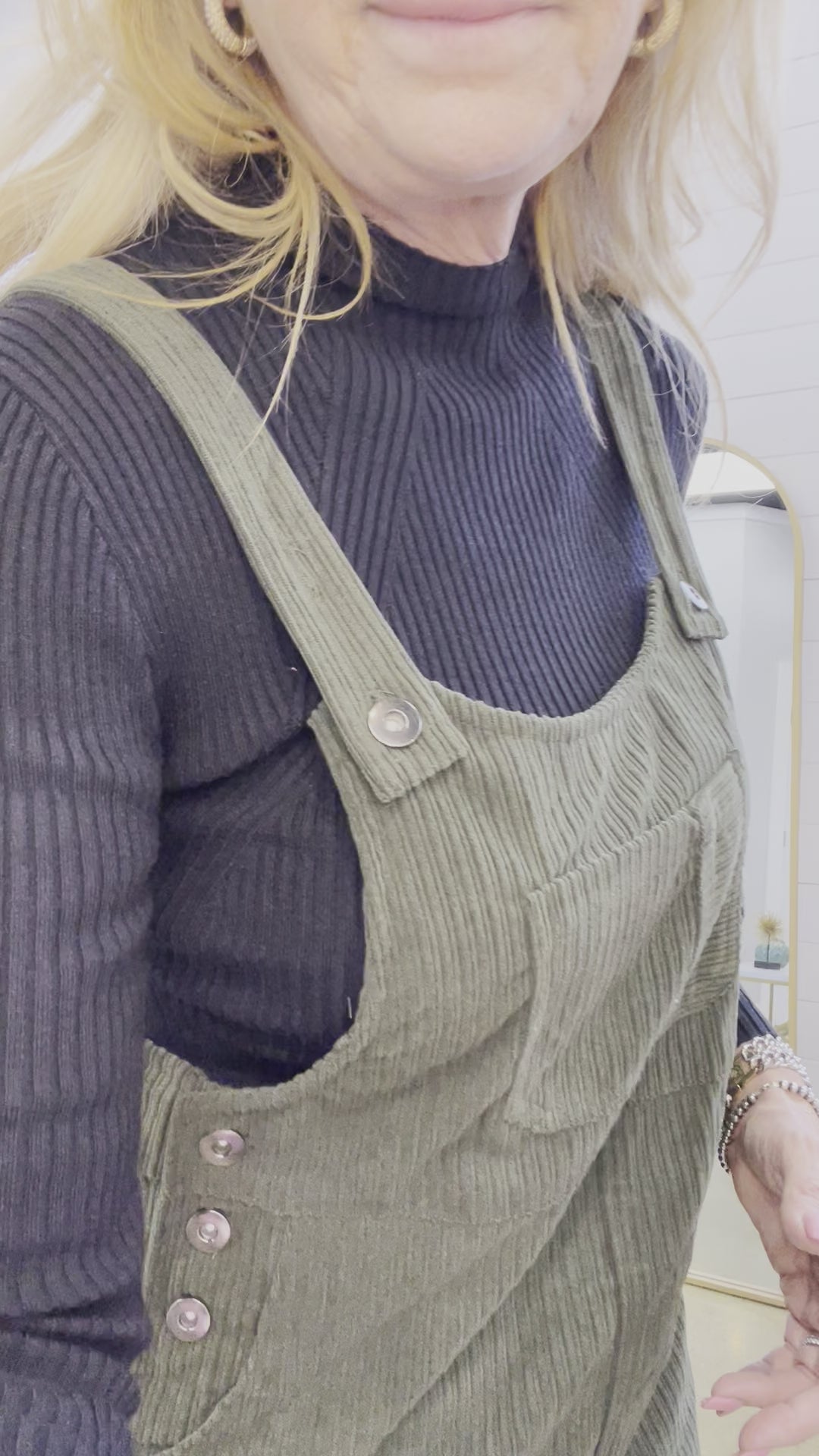Presley Corduroy Overall Jumper in Olive
