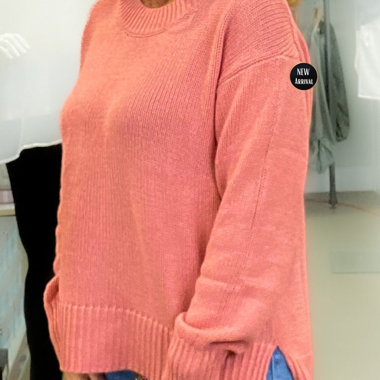 Sona Crew Neck Pullover in Seashell Pink