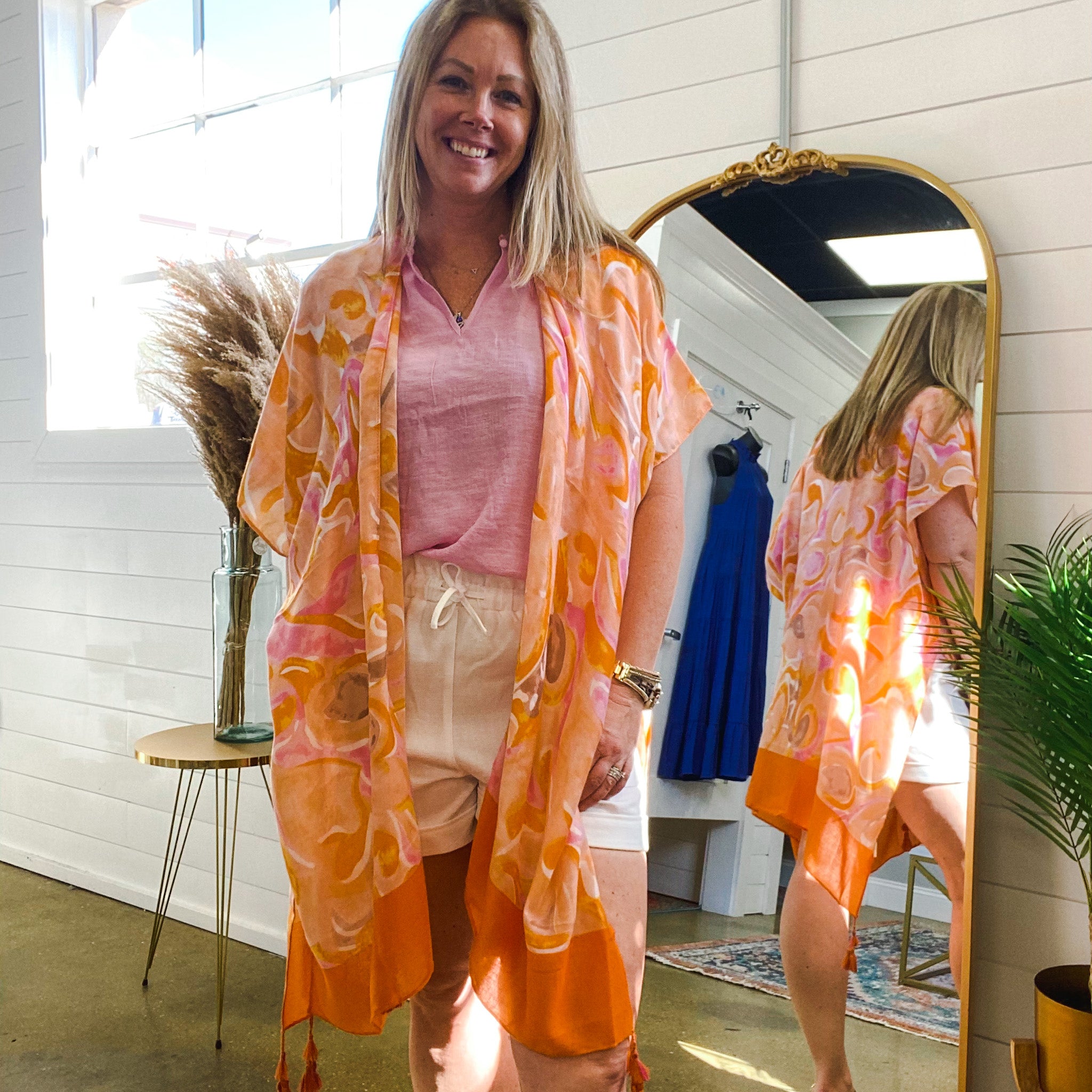 Feel The Swirl Kate Kimono in Peach